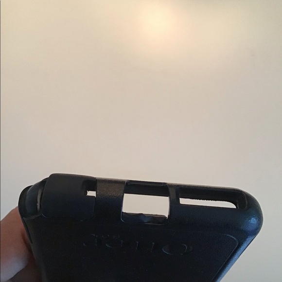 Otter box iPhone 6 case - Picture 4 of 5